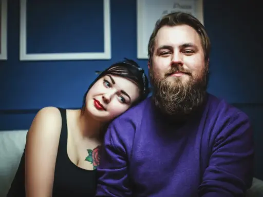 Jak dogodzić kobiecie? Odkryj sekrety szczęśliwej relacji.