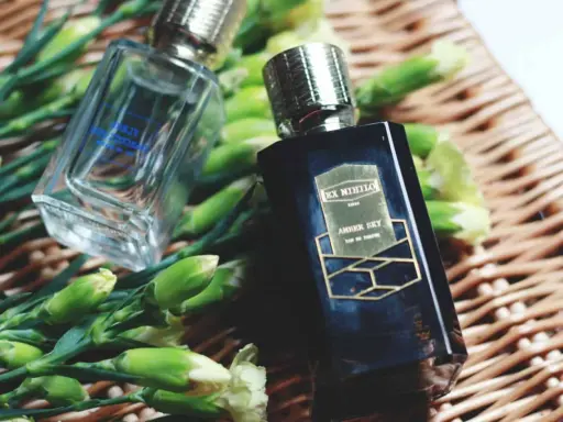 Perfumy Amber Sky: Ex Nihilo czy Sky & Co? Który wybrać?