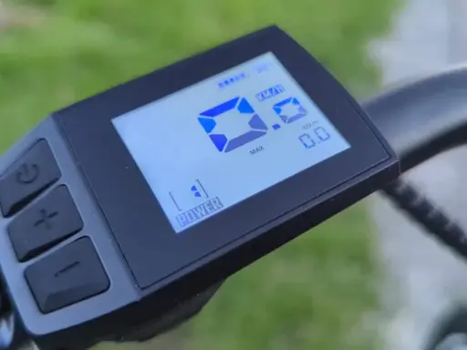 Display des Bosch Purion mit 98% Akku, Geschwindigkeit 0.0 km/h und Power-Anzeige.