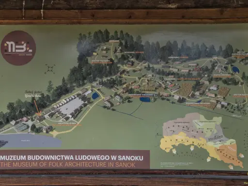 Mapa Muzeum Budownictwa Ludowego w Sanoku. Znajdziesz tu plan skansenu, sektory etnograficzne i parking. Sprawdź skansen sanok cennik, by zaplanować wizytę.