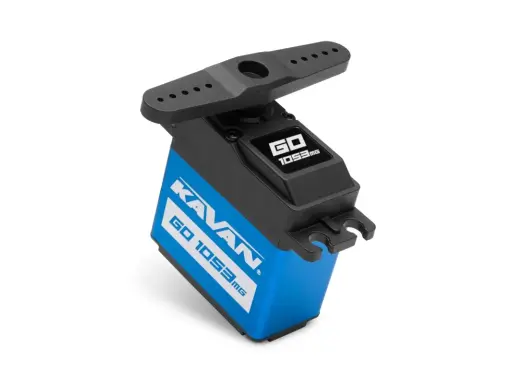 Ein blau-schwarzes Servo mit der Aufschrift "KAVAN GO 1053MG". Ähnlich wie bei einem **Sanwa**-Servo ist dies ein wichtiges Bauteil für RC-Modelle.