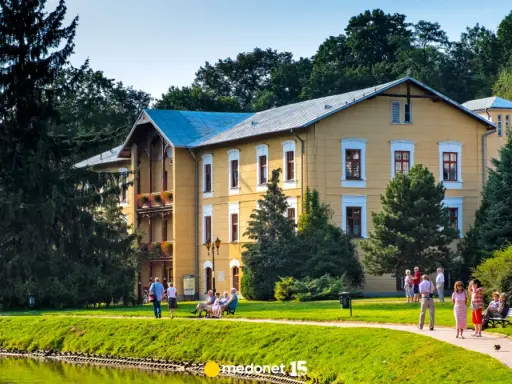 Najlepsze sanatorium w Kołobrzegu: NFZ czy prywatnie? Ekspert radzi
