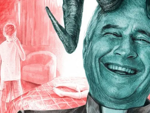 Uśmiechnięty mężczyzna z diabelskimi rogami, obok chłopiec w pokoju. Drobiazgi takie jak te mogą być niepokojące.