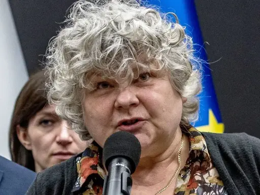 Co może kurator oświaty? Kluczowe obowiązki i ich znaczenie w edukacji
