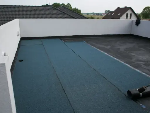 Papa na balkonie co dalej? Kładzenie papy na płaskim dachu, przygotowanie do dalszych prac.