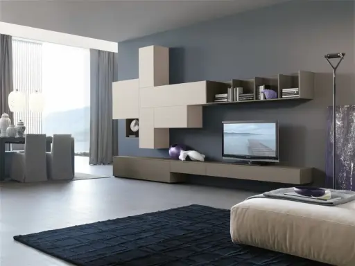 Soggiorno moderno con pareti grigie abbinamenti eleganti: mobile sospeso, TV, libreria e tappeto scuro.