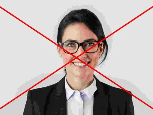Zdjęcie do CV: Jak zrobić profesjonalne, by zachwycić rekrutera?