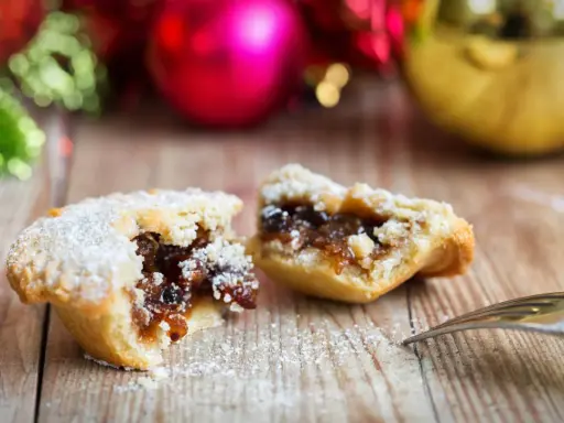 Mince Pie: Ricetta Perfetta e Tradizione Natalizia Britannica