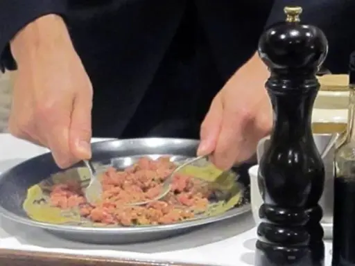 El Gastrónomo Valencia: ¿Por qué su Steak Tartare es leyenda?