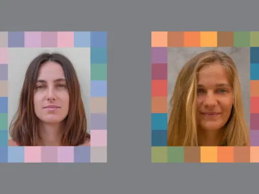 Due volti femminili incorniciati da una palette di colori che evoca l'estate, con tonalità pastello e calde.
