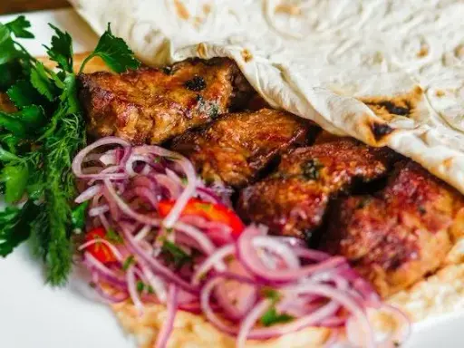 Czy kebab to fast food? Jedz go zdrowo i bez wyrzutów sumienia!