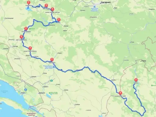 Trasa przez Bośnię i Hercegowinę do Plužine, gdzie jest Czarnogóra. Widoczna droga z punktami: Jezioro Blidinje, Mostar, Plužine.