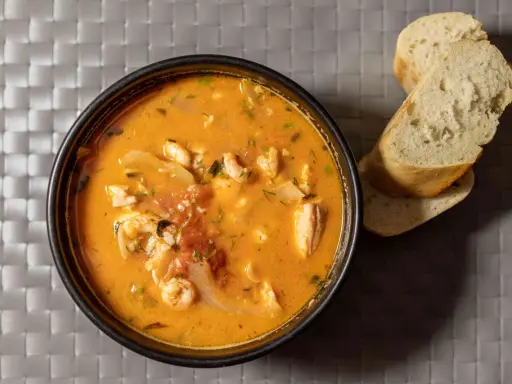 Soupe de poisson maison : la recette facile pour un délice authentique
