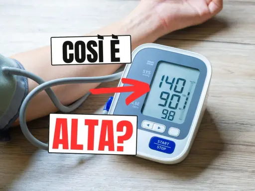 Misurazione della pressione: 140/90 mmHg. È alta? Il dispositivo mostra valori superiori a 115/75, indicando una possibile ipertensione.