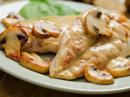 Pollo Sfizioso: Ricette Facili e Veloci per un Piatto Indimenticabile