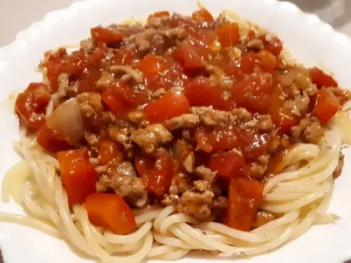 Spaghetti z mięsem mielonym: Prosty przepis na mistrzowski smak