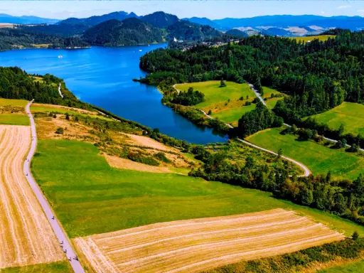 Jezioro Czorsztyńskie i Pieniny: Planuj podróż! Atrakcje, Velo, Zamki