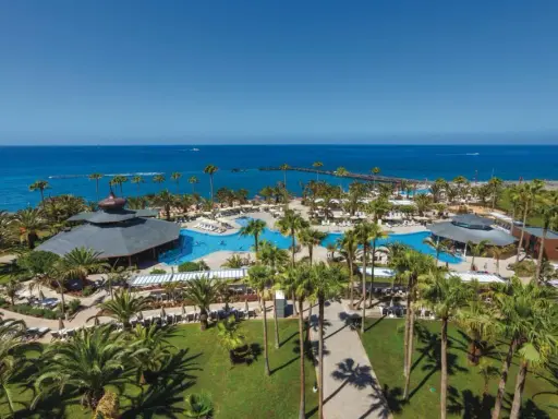 Riu Palace Tenerife 5 estrellas: ¿Tu escapada de lujo en Costa Adeje?