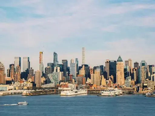 ¿Medicamentos a Nueva York? Requisitos clave para tu viaje tranquilo