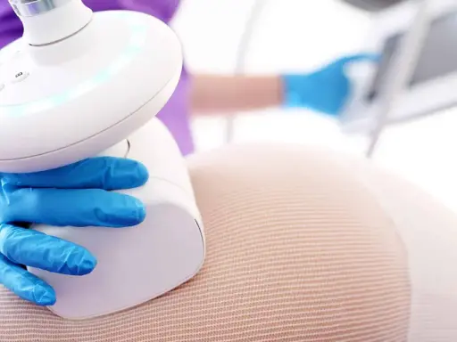 Endermologia: Jak często? Ekspert radzi, by cellulit nie wrócił