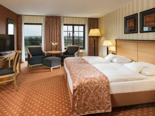Maritim Hotel Dresden: Lage, Zimmer, Preise & Top-Bewertungen