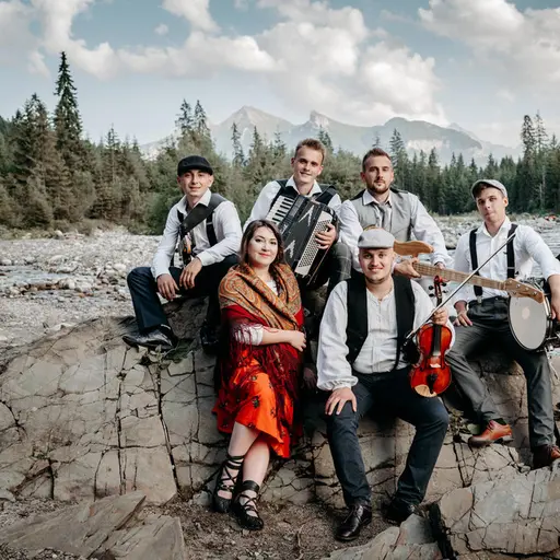 Ulotne chwile • Cały album • Wszystkie utwory • Wykonawca