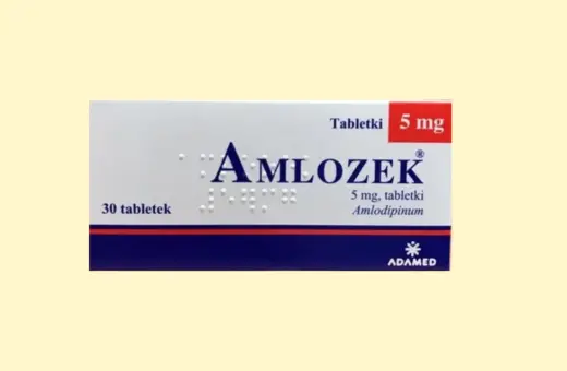 Opakowanie leku AMLOZEK 5 mg, zawierające 30 tabletek z amlodypiną.