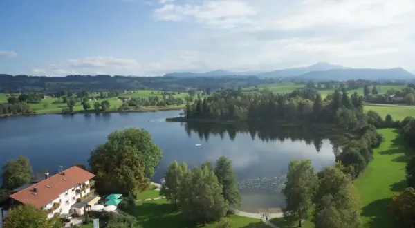 Seebad Restaurant Öschlesee: Genuss & Ausblick im Allgäu