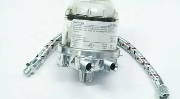 Effizientes Entlüften des Oventrop Heizölfilters Toc-Duo-3 für störungsfreien Betrieb