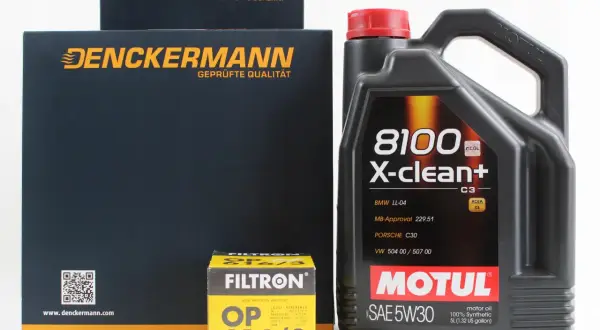 Kanister oleju Motul 5W30 5L, filtr oleju Filtron OP 616/3 i opakowania Denckermann.
