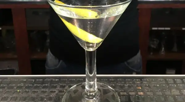 Gin Martini Perfetto: Ricetta, Segreti e Varianti IBA