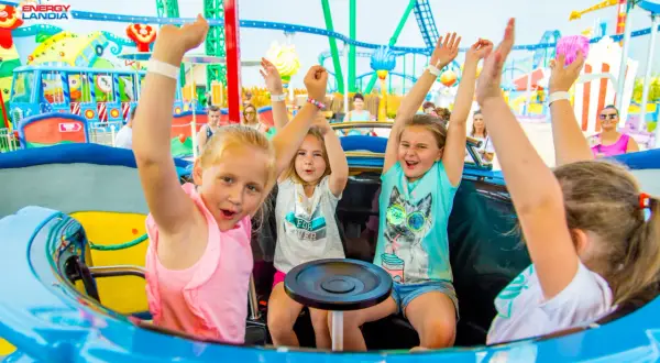 Energylandia z dzieckiem: Od ilu cm? Uniknij rozczarowań!