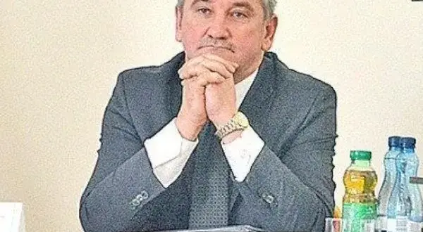 Co sprzedawane jest w butelkach Familiada? Zaskakujące odpowiedzi!
