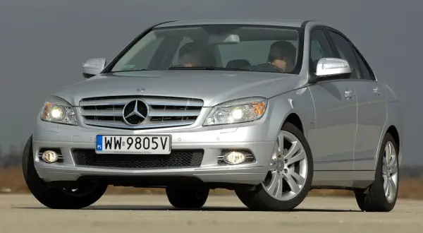 Mercedes W204 jaki silnik - wybierz najlepszy silnik dla siebie