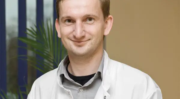 Rafał Jucha neurolog Krosno - gdzie przyjmuje i jak umówić wizytę