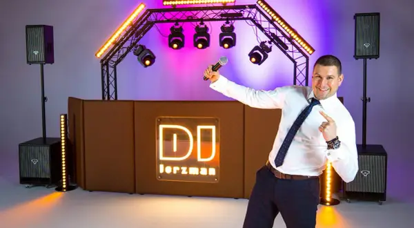 DJ na wesele: Lista kluczowych pytań, by wybrać idealnie