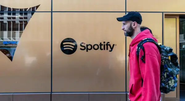 Ile Spotify płaci artystom w Polsce? Zarobki i stawki