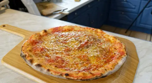 La pâte à pizza ultime : secrets pour une pizza comme au resto