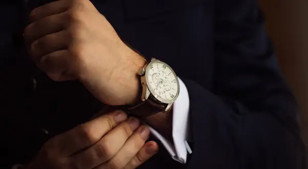 Apart zegarki męskie: Jak wybrać idealny model dla siebie?