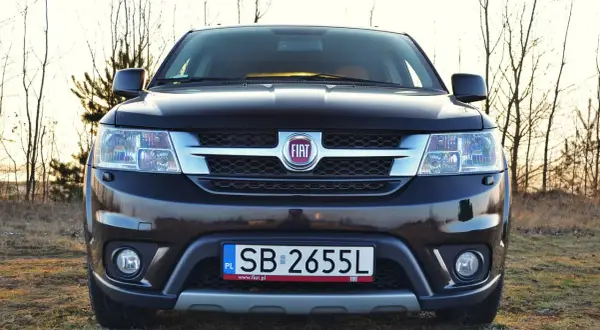 Fiat Freemont: jaki silnik wybrać, by uniknąć problemów i oszczędzać paliwo?