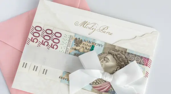 Ile trzeba dać w kopercie na wesele, aby nie popełnić błędu?