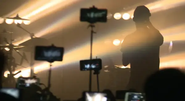 Ile trwa koncert Bars and Melody? Przygotuj się na emocjonujące chwile