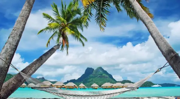 Gdzie leżą wyspy Bora Bora? Odkryj ich tajemnice i piękno