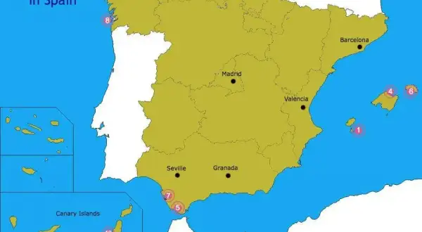 Mapa Hiszpanii z zaznaczonymi 10 najlepszymi plażami. Idealna inspiracja na wycieczkę do Hiszpanii!