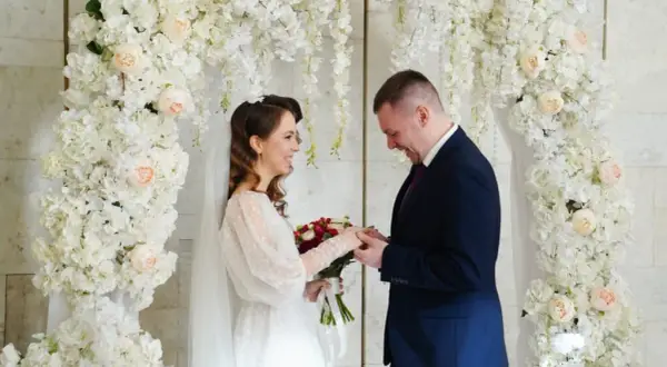 Ile trwa ślub cywilny? Czas, przebieg, koszty wszystko w 1 miejscu
