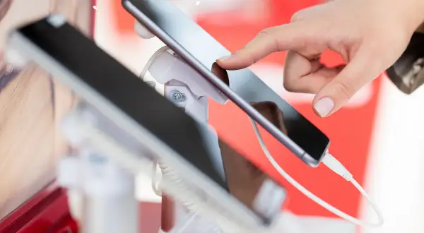 Telefon z negatywnym BIK/KRD: Czy to możliwe? Tak!