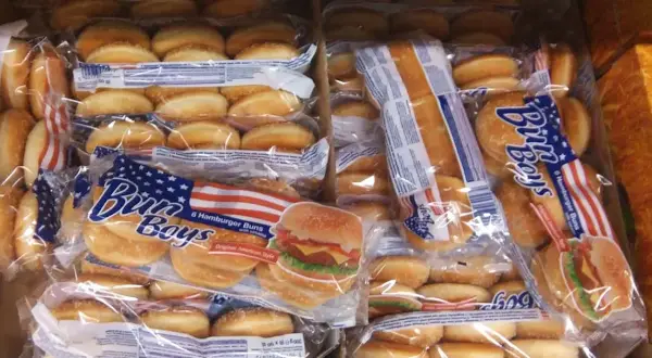 Gdzie kupić bułki do mini burgerów? Sprawdź najlepsze opcje!
