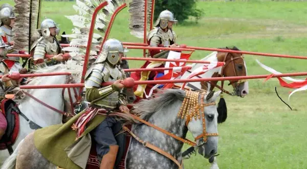 Jakie formacje nie walczyły konno? Odkryj ich znaczenie w historii