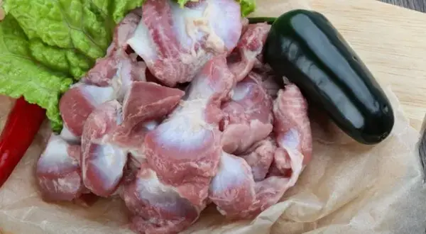 Żołądki drobiowe właściwości: Tani superfood? Odkryj sekrety!