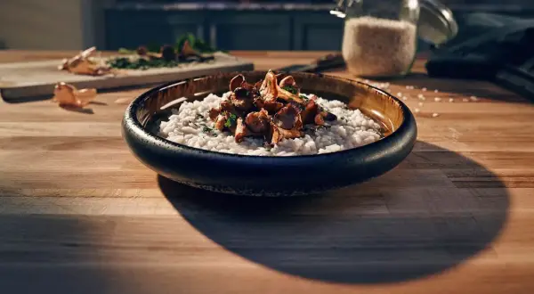 Z czym podawać risotto grzybowe, aby zachwycić gości smakiem?